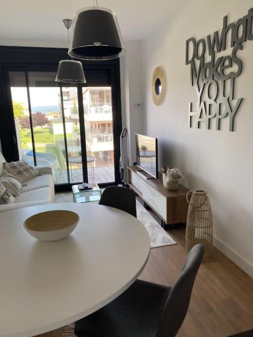 Precioso Apartamento Con Terraza Y Piscina En Portonovo-Sanxenxo Exterior photo